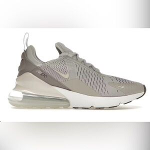 NIKE WMNS AIR MAX 270
LIGHT IRON ORE
SIZE: 7.5